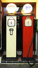 Early petrol pumps 4 of 4