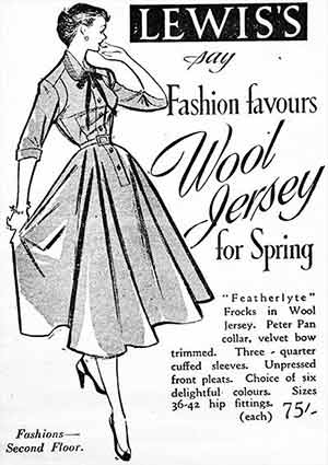 flared skirt 1950s