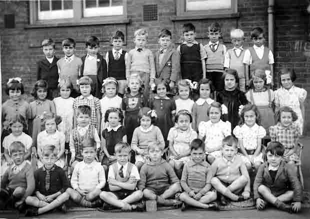 A class 3 infants at Silver Street School, Edmonton, sometime in the 1950s