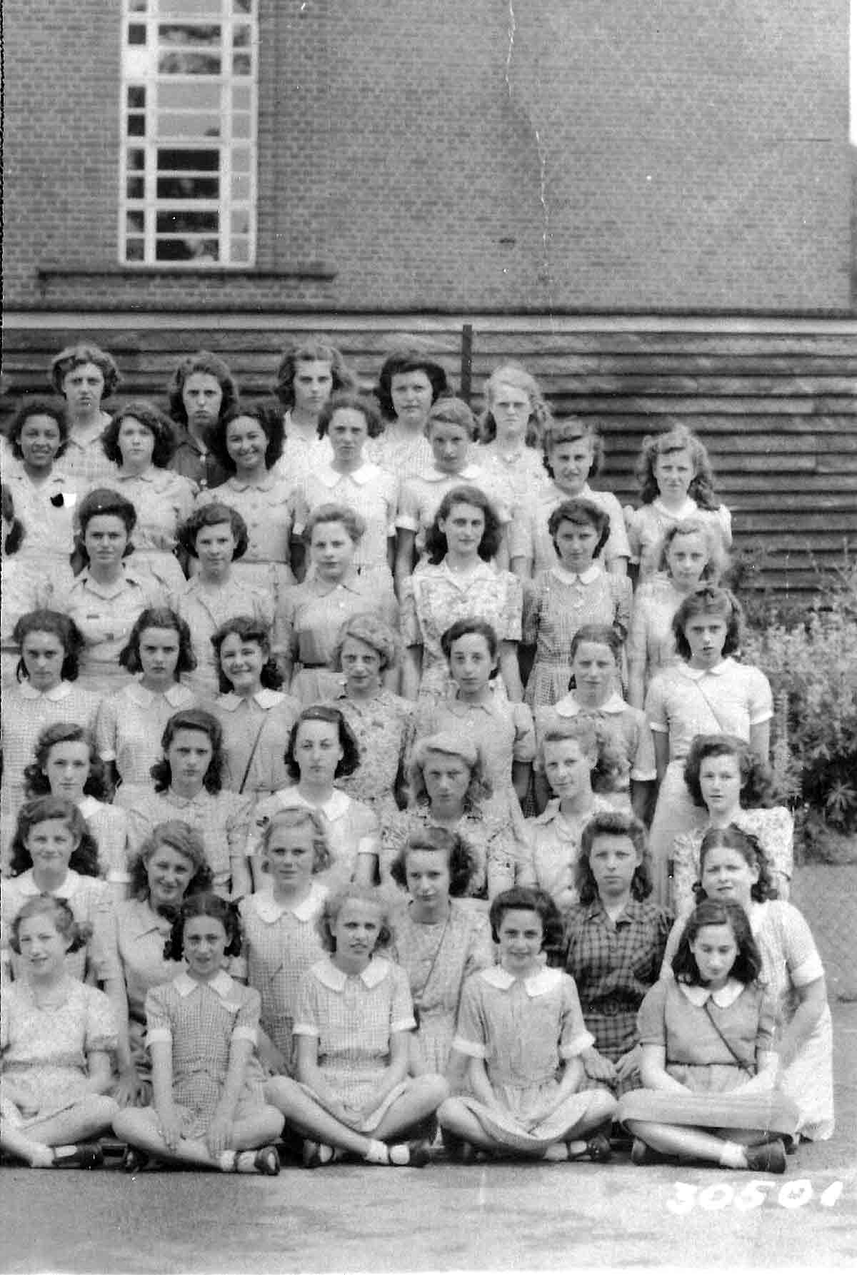 Fifth and final section of the 1946 School photograph for Copthall County Grammar School.