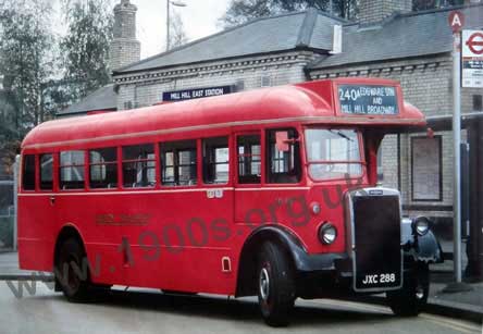 London mid-20th C single decker bus