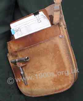 Mid 1900s bus conductor's leather shoulder bag for coins and documents