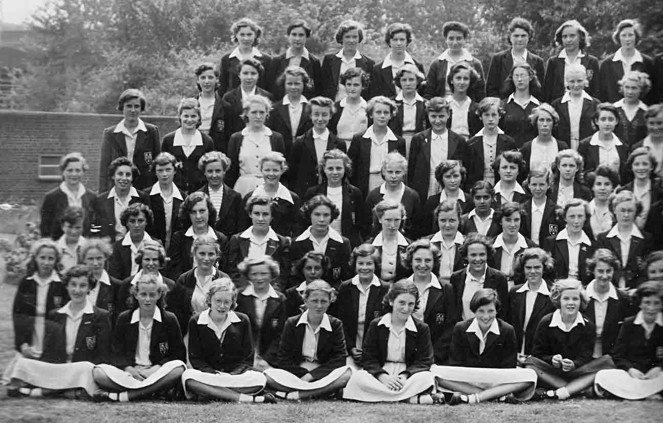 Far left section of the 1952 School photograph for Copthall County Grammar School