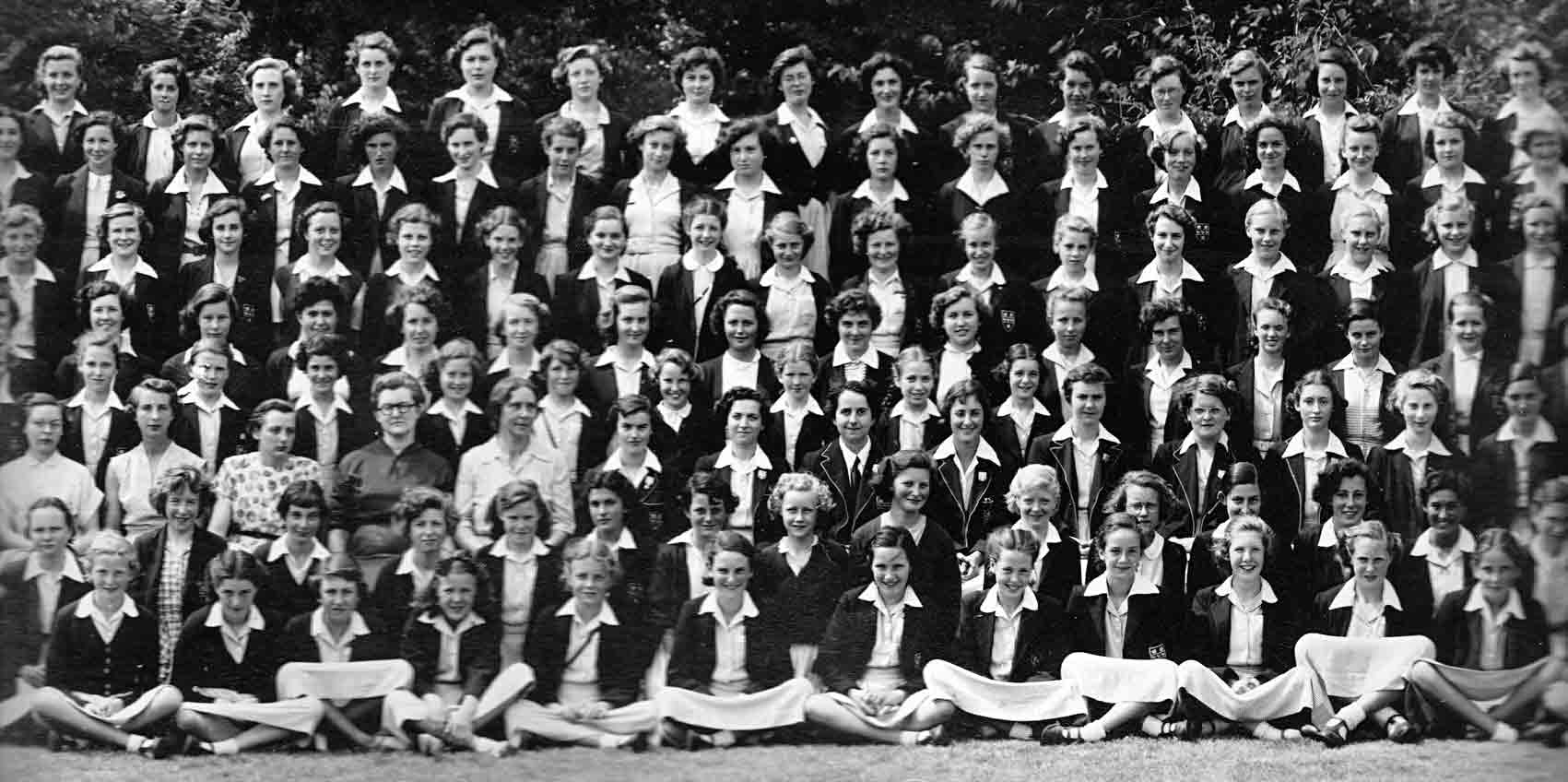 Fifth section of the 1952 school photograph for Copthall County Grammar School
