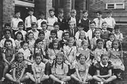 Edgware school class photo, c1945