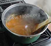 Gravy thickening in saucepan